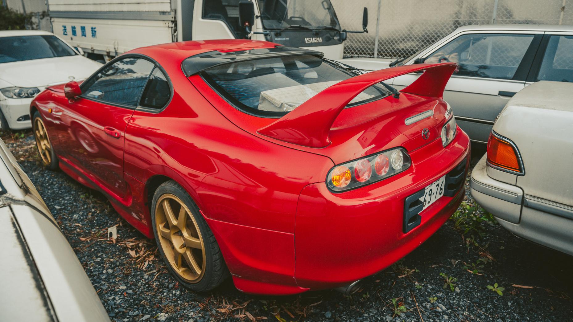 Japans autokerkhof Toyota Supra