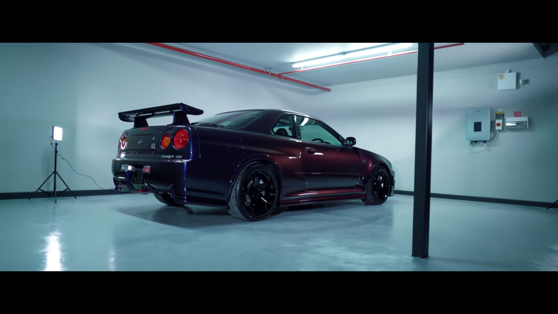 Nissan Skyline Gt R Z Tune Wordt Gepoetst Topgear Nederland