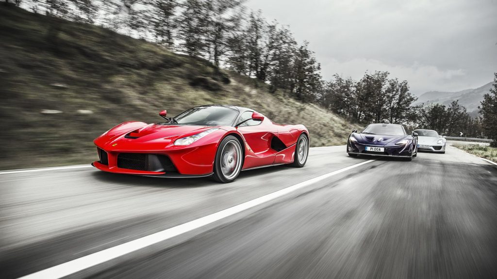 Ferrari LaFerrari voor McLaren P1 en Porsche 918 Spyder