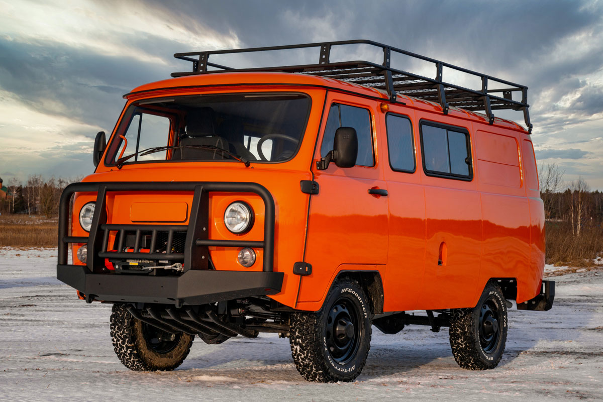 UAZ Expedition 'Bukhanka'