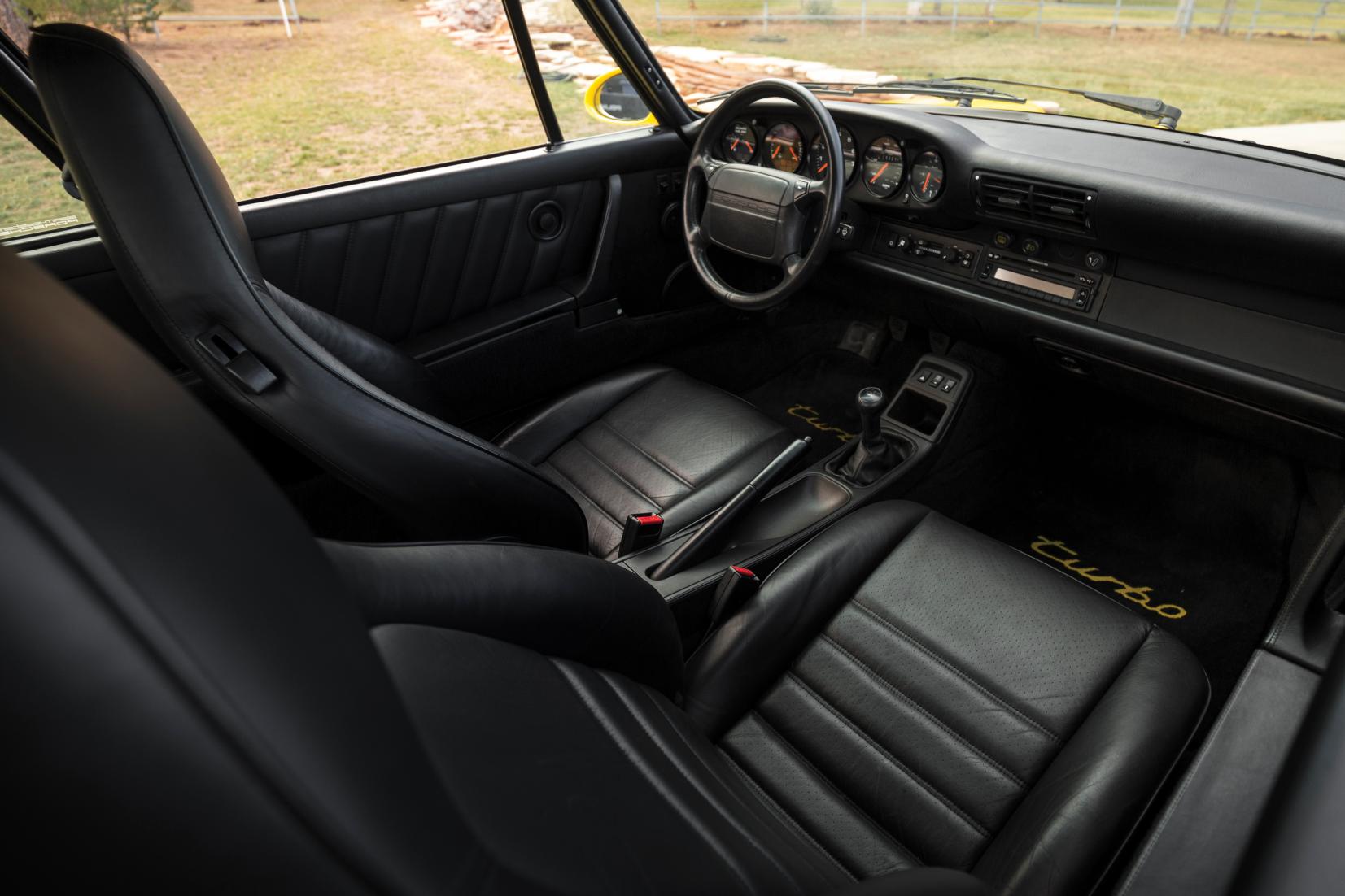 Interieur Porsche 911 Turbo 964 1991