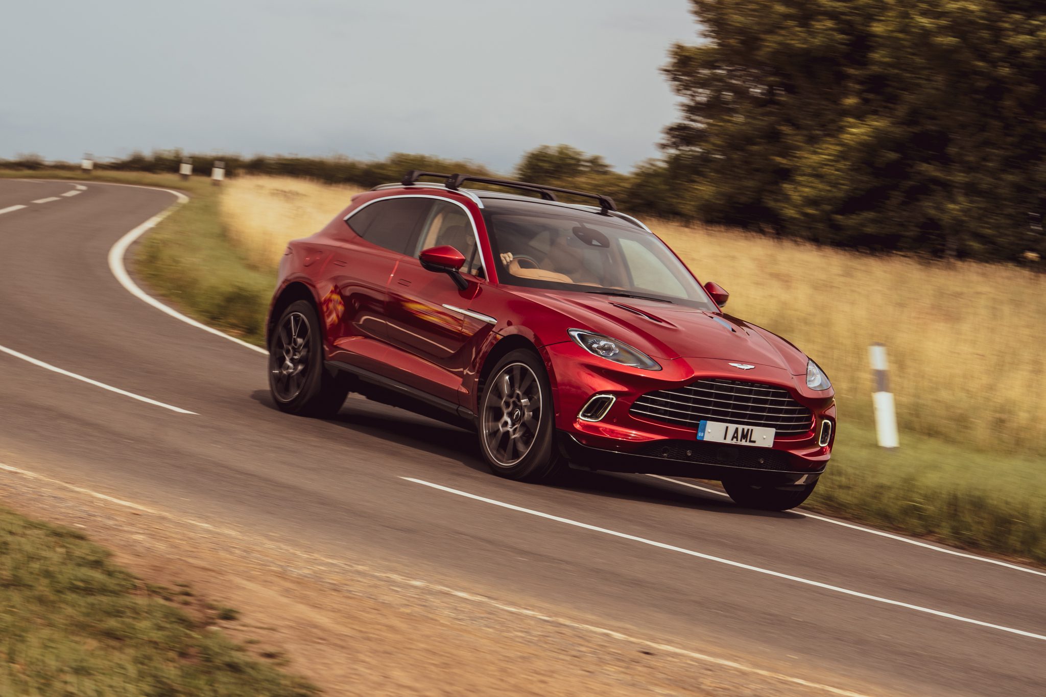 Aston Martin DBX 2020