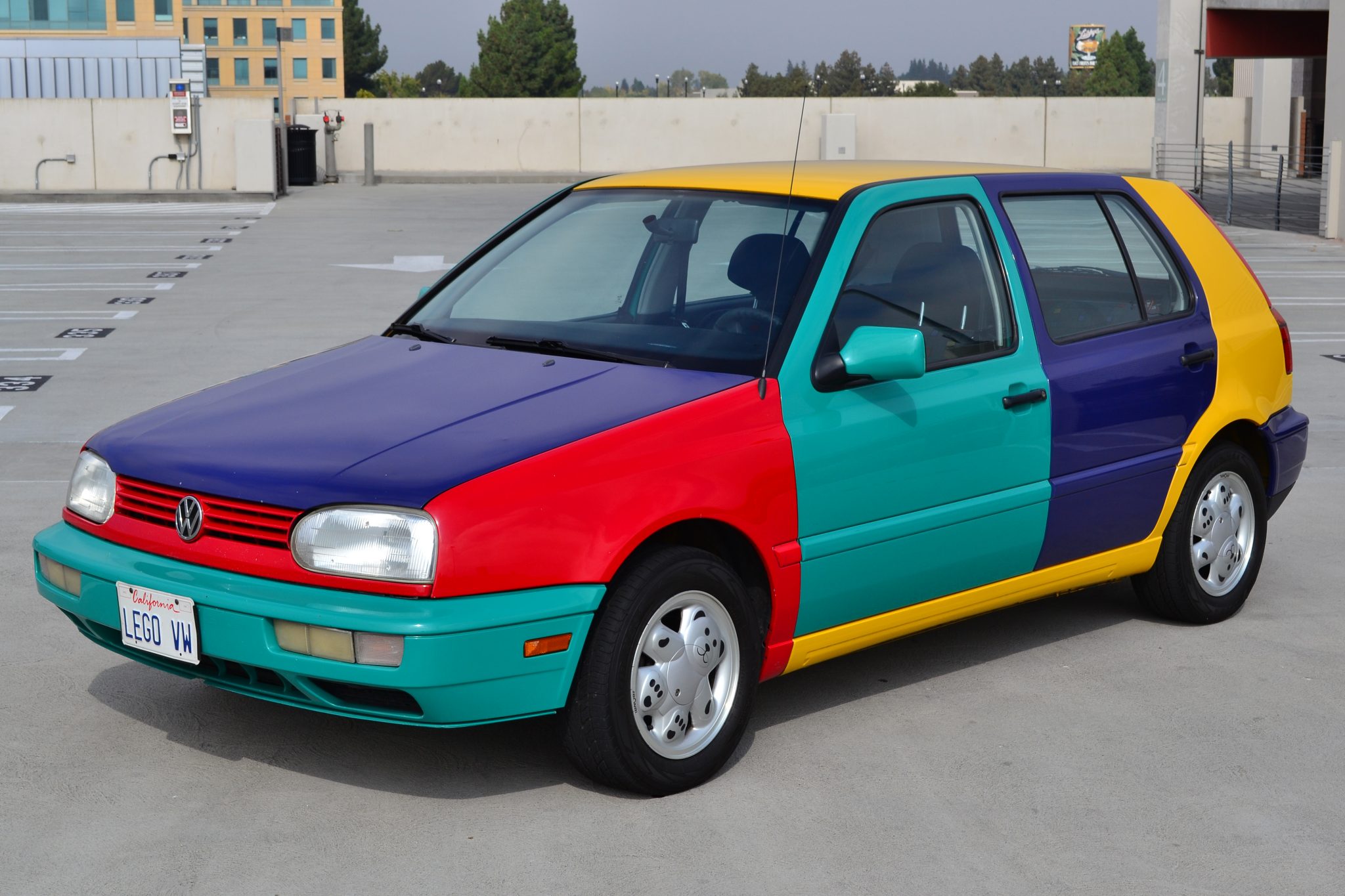 Ronal Teddy onder VW Golf III Harlequin