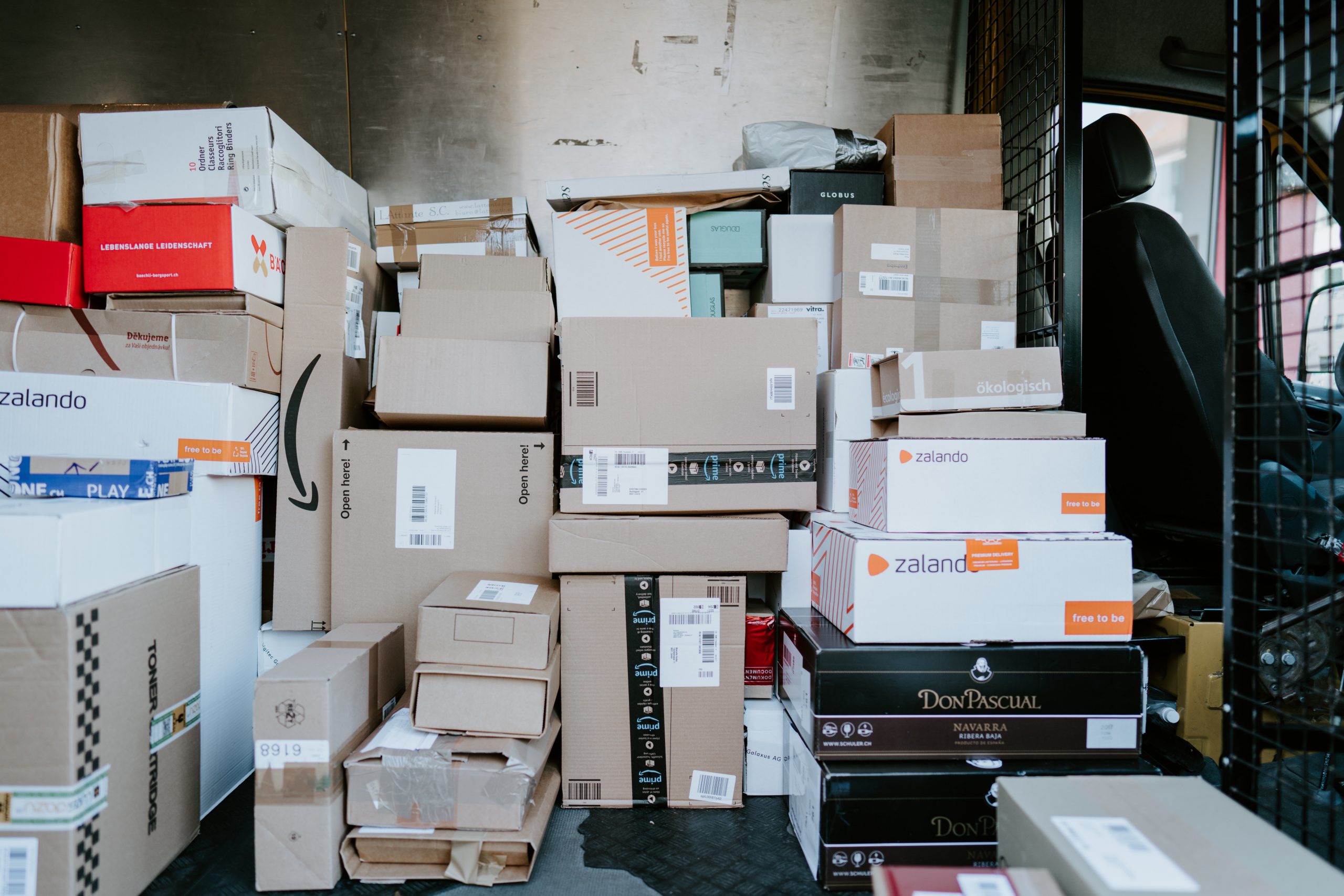 PostNL verwacht recorddrukte voor pakketjes