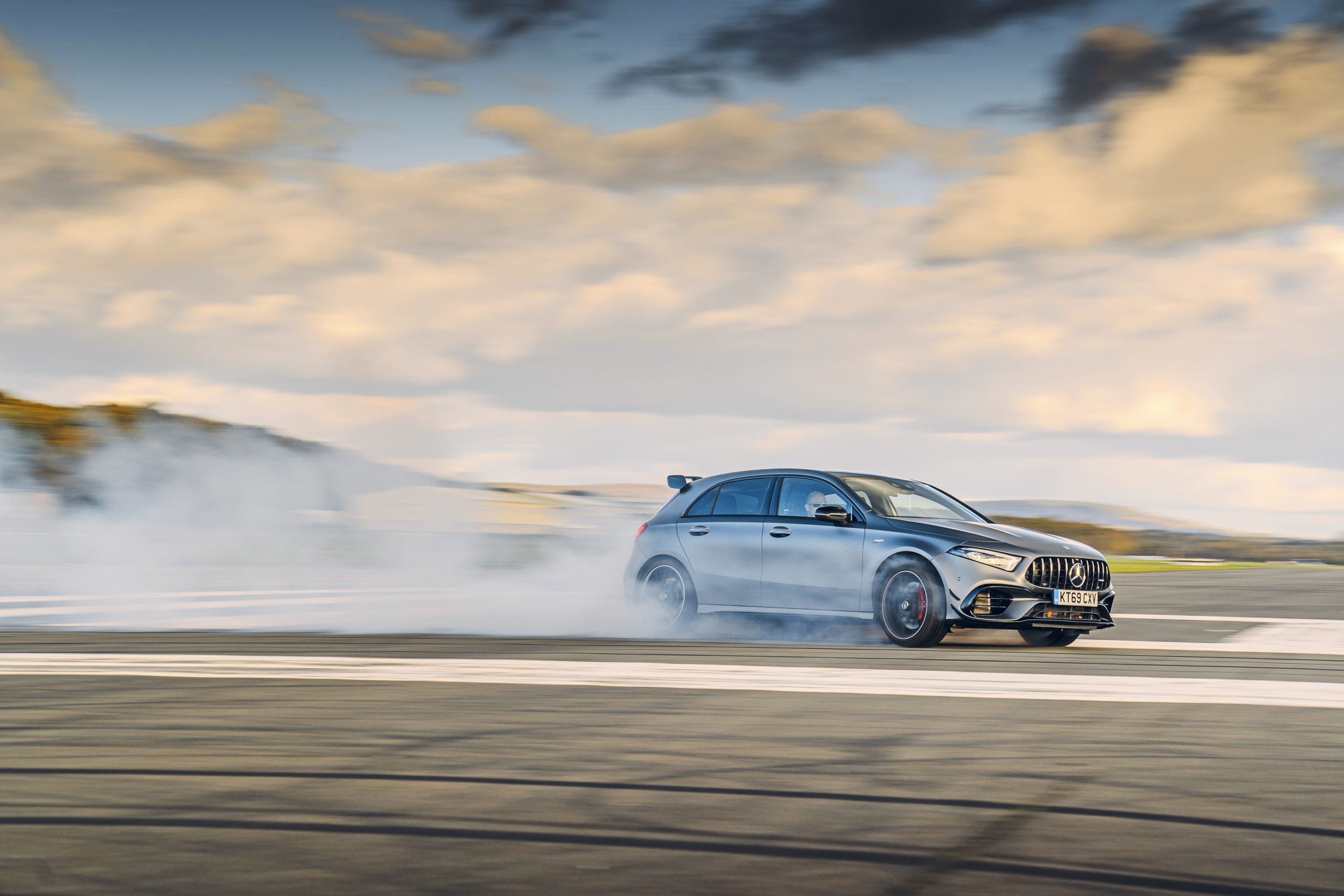 Mercedes-AMG A 45 S drift