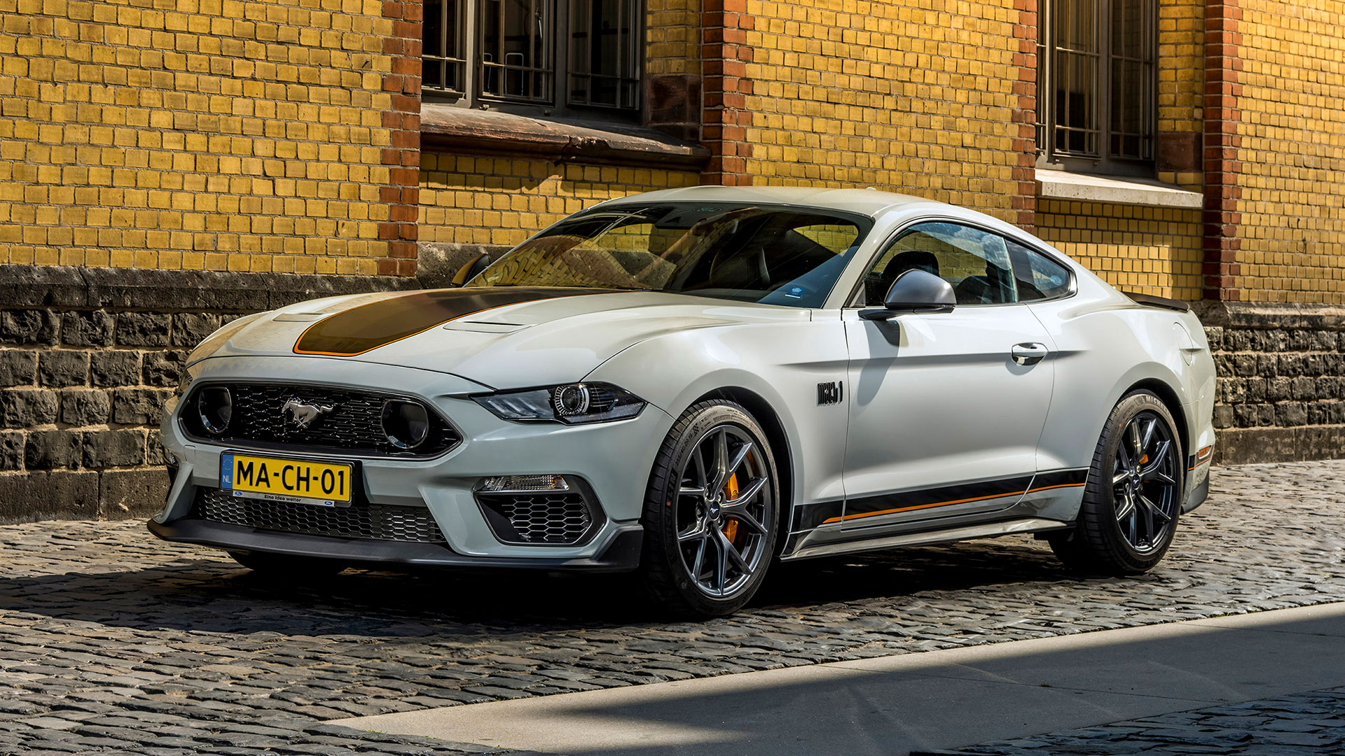Ford Mustang Mach 1 met Nederlands kenteken
