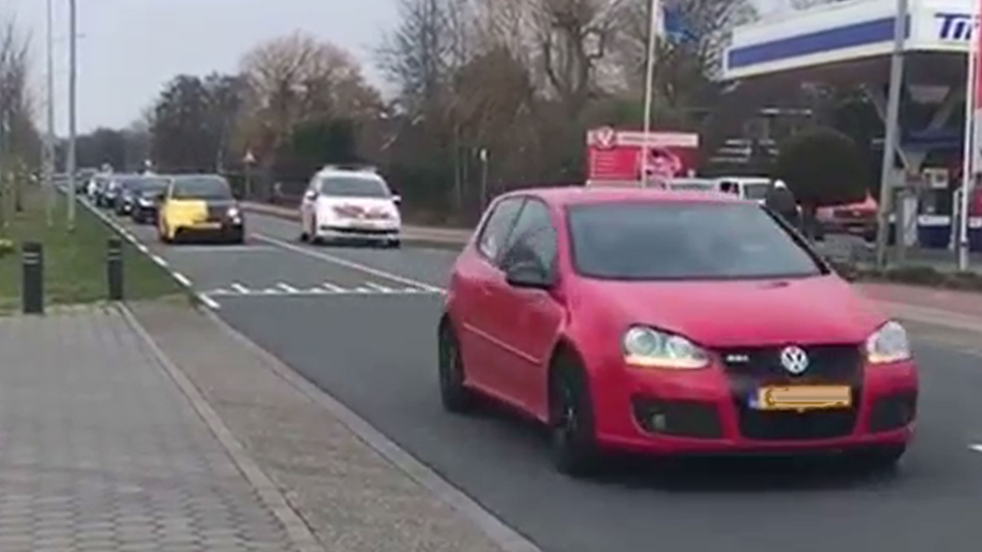 Politie-Touran wil meedoen tijdens automeeting