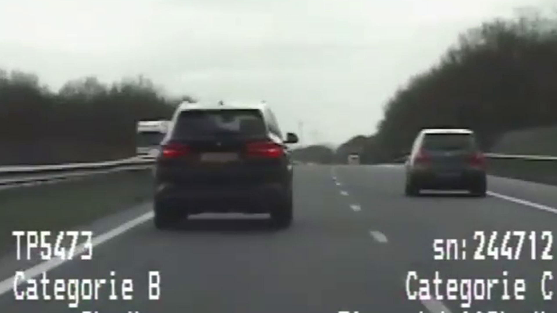 BMW-rijder wordt gepakt met 225+
