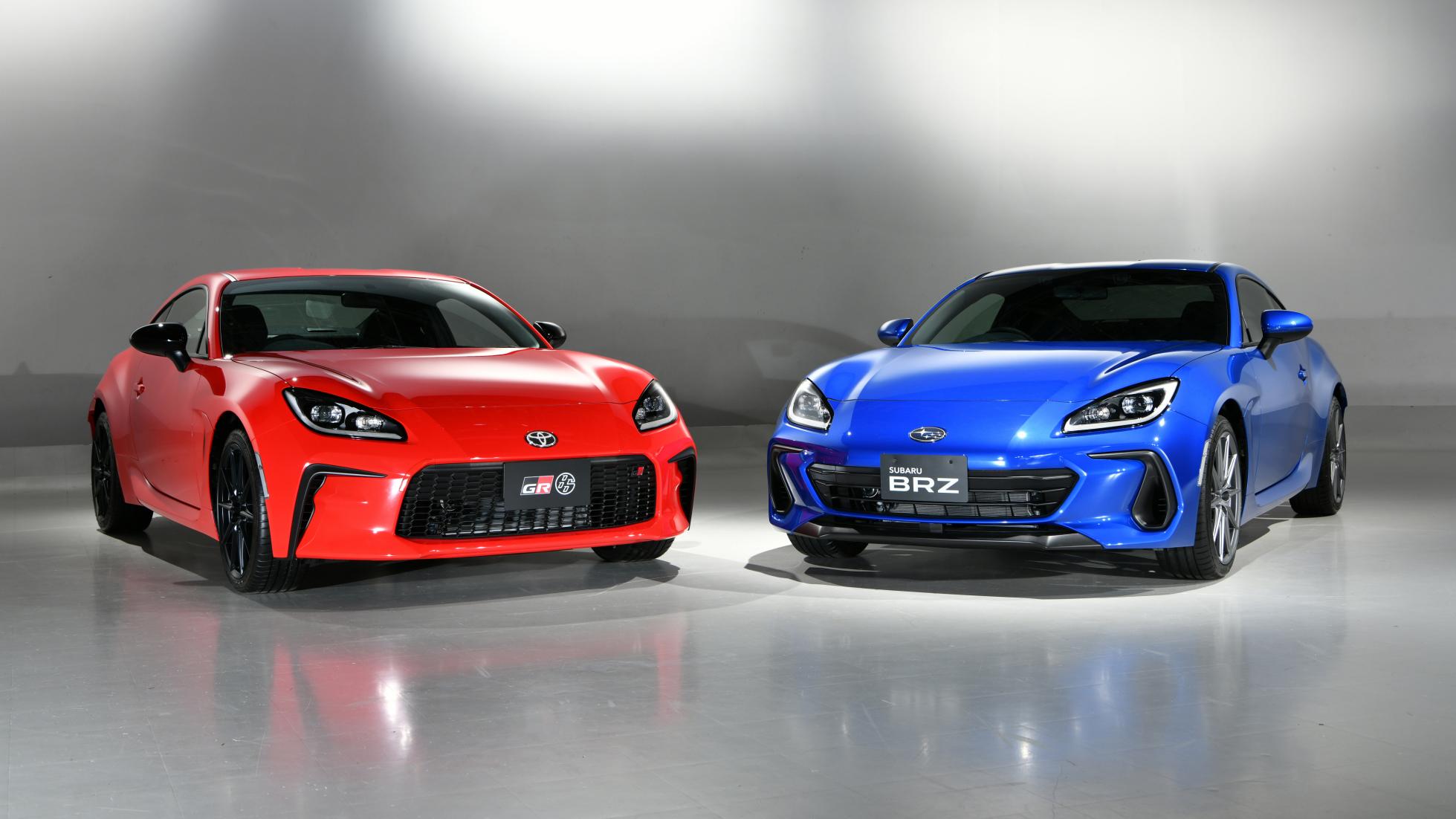 Toyota GR 86 vs Subaru BRZ