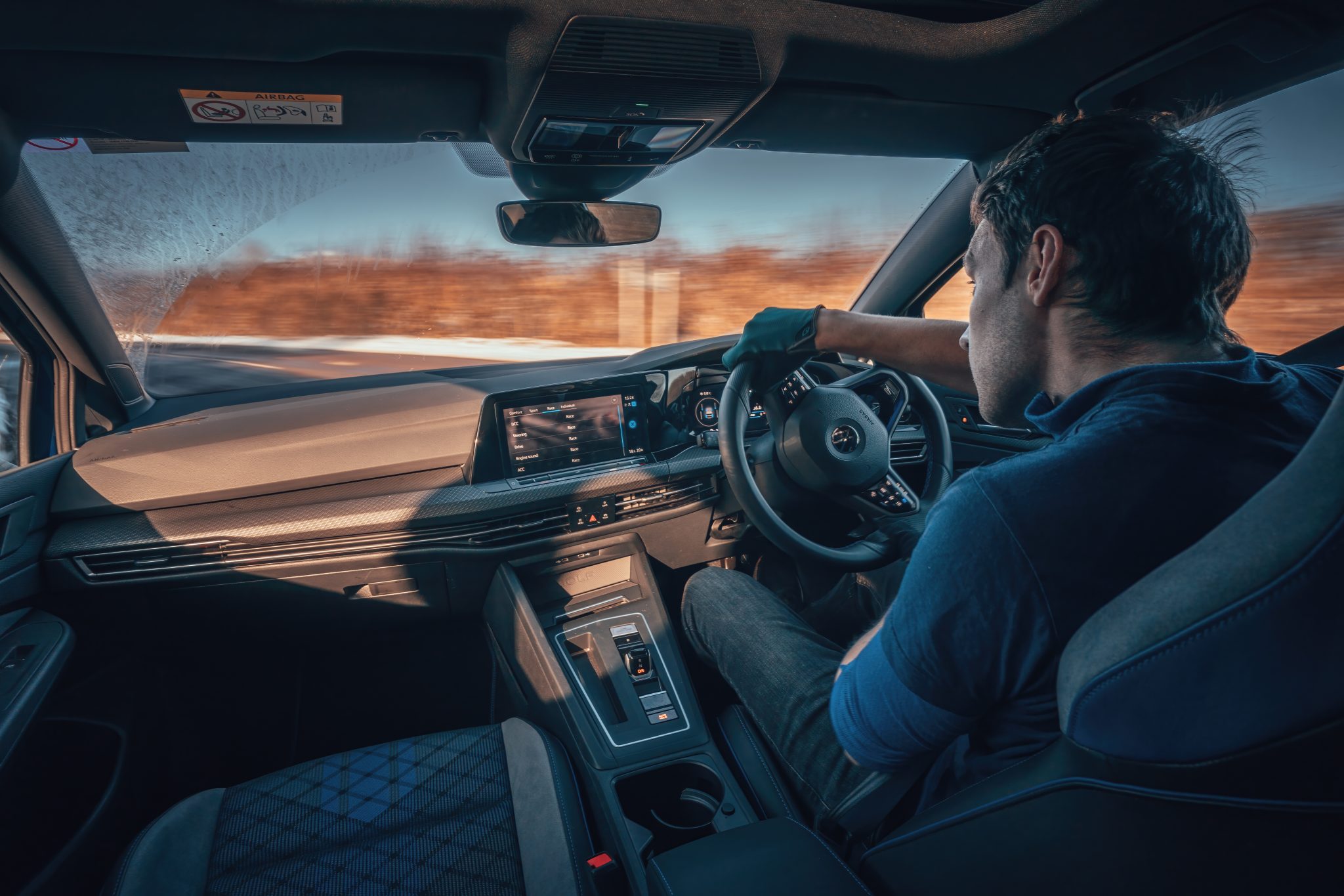Volkswagen Golf 8 R (2021) interieur