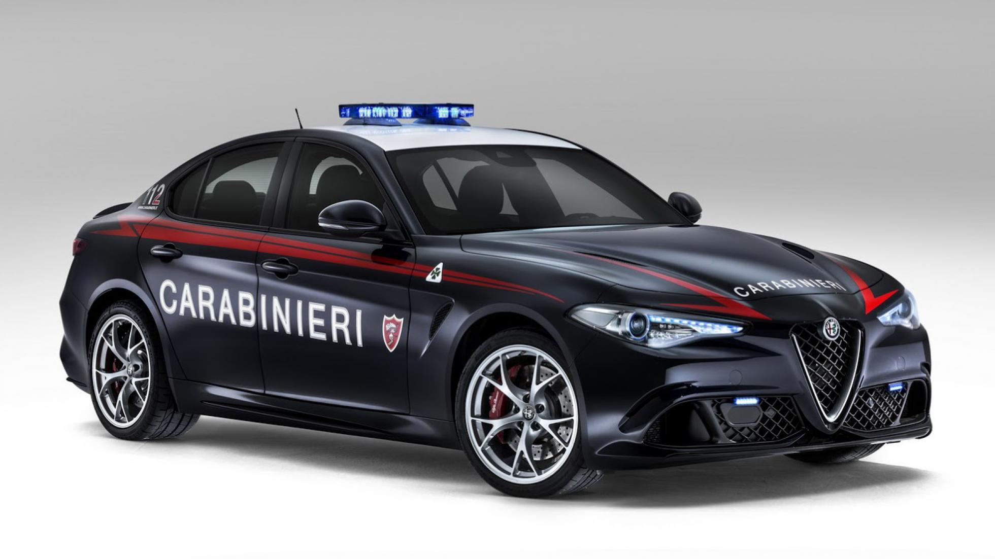 Alfa Romeo Giulia Quadrifoglio van de Carabinieri (Italiaanse politie)