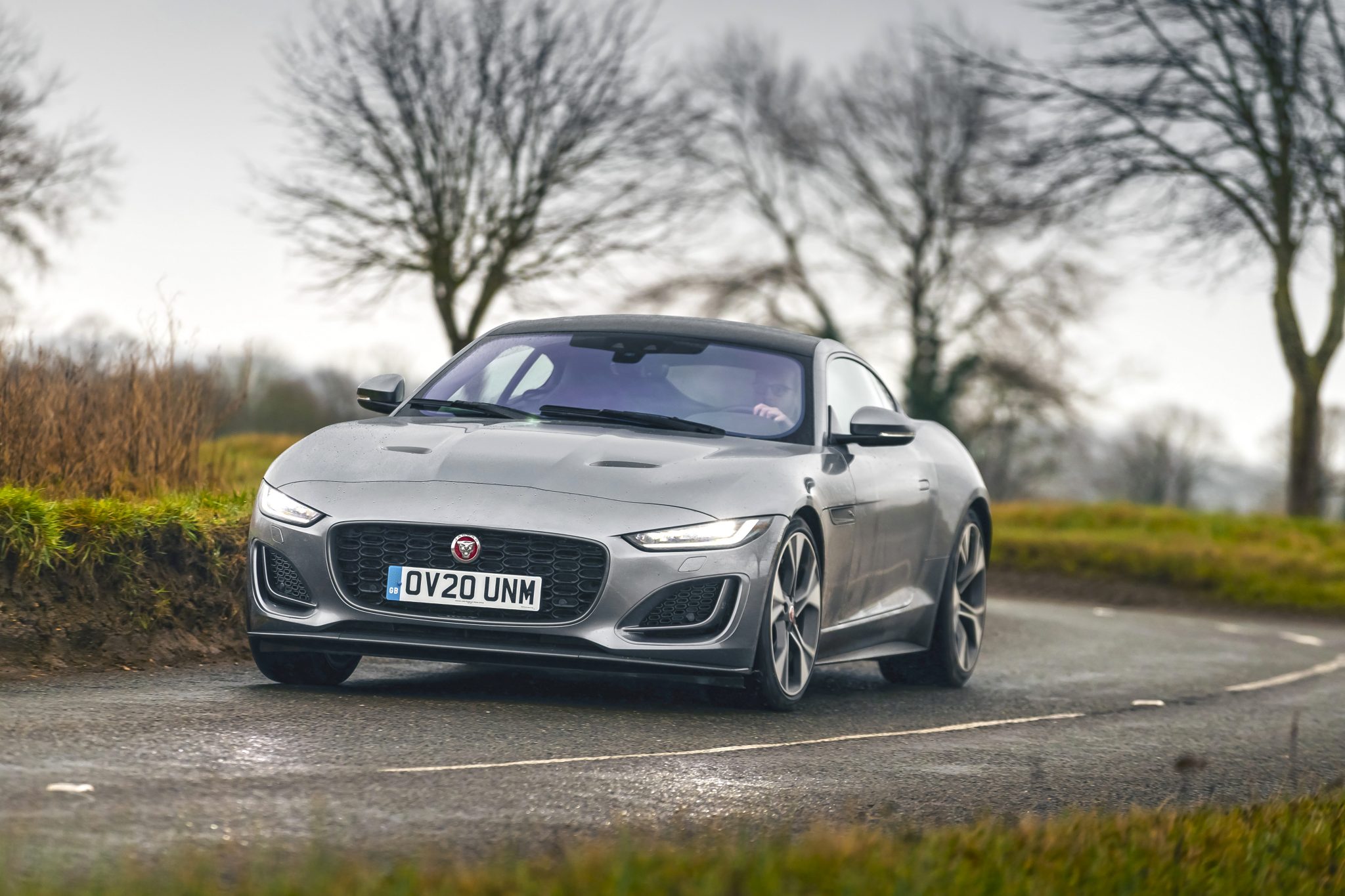 Jaguar F-Type P300