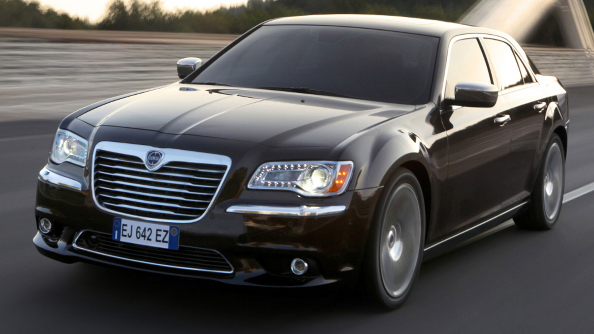 Lancia Thema (300C)