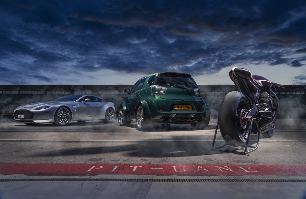 Aston Martin V600 Cygnet AMB 001