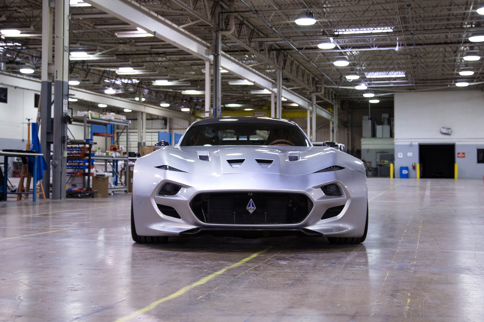fisker-slaat-terug-force-1-f-12012016194356-4481