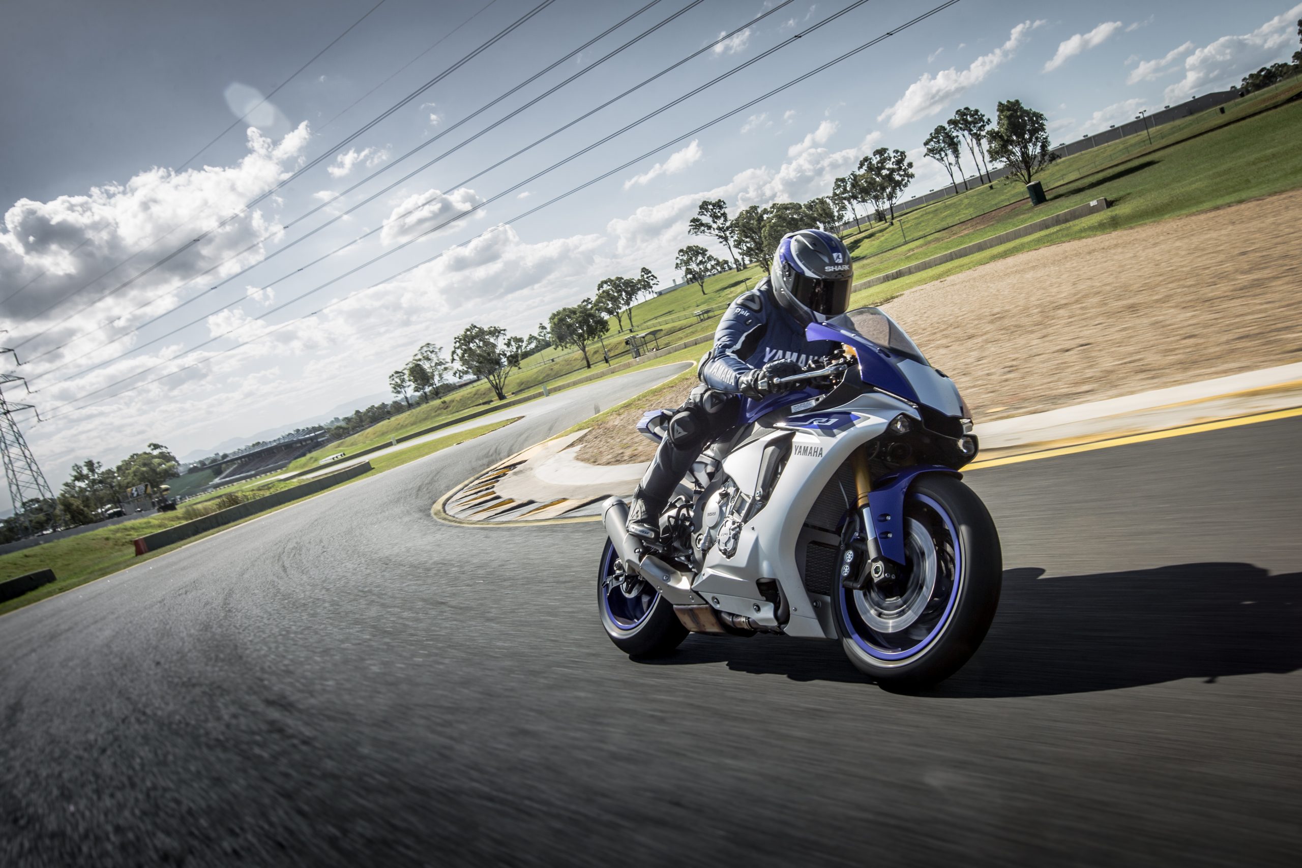 Yamaha YZF-R1 (2016)